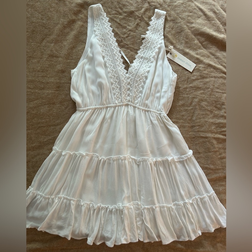 Ocean Drive Crinkle Crochet Ruffle Dress,Size Medium *NEW, NEVER BEEN WORN*